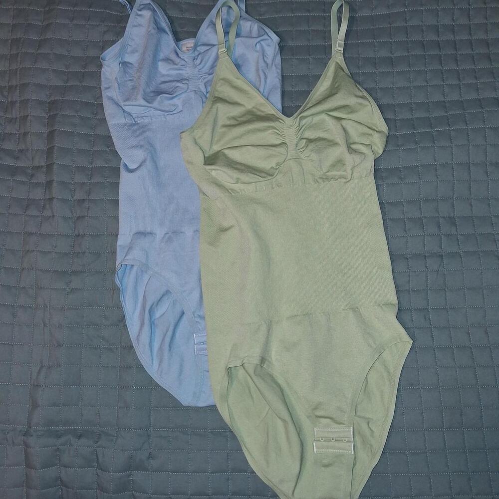 ✨ BRAND NEW SHAPEWEAR BODYSUIT BUNDLE SIZE M/L ✨